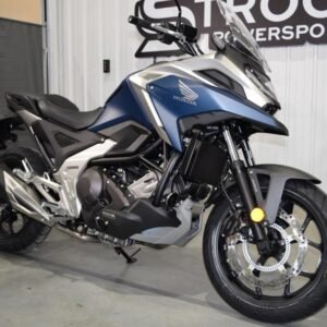 Honda NC750X 2024